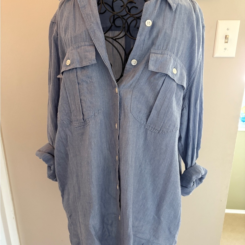 Banana Republic Light Blue Shirt